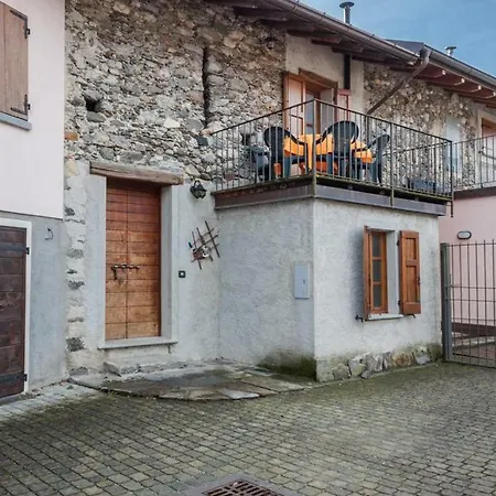 Casa Giuliana Holiday home Domaso